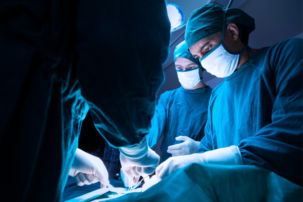 The-intersection-of-surgical-technology-and-patient-safety-at-ascs